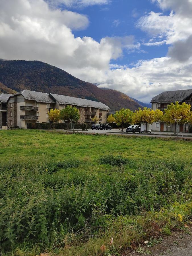 Le Nid Douillet Du Pic D'Aran Apartment Bagneres-de-Luchon Bagian luar foto